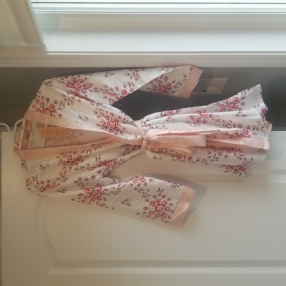 Morgan Lane SATIN Robe Pink Fab Fit Fun - Picture 2 of 2